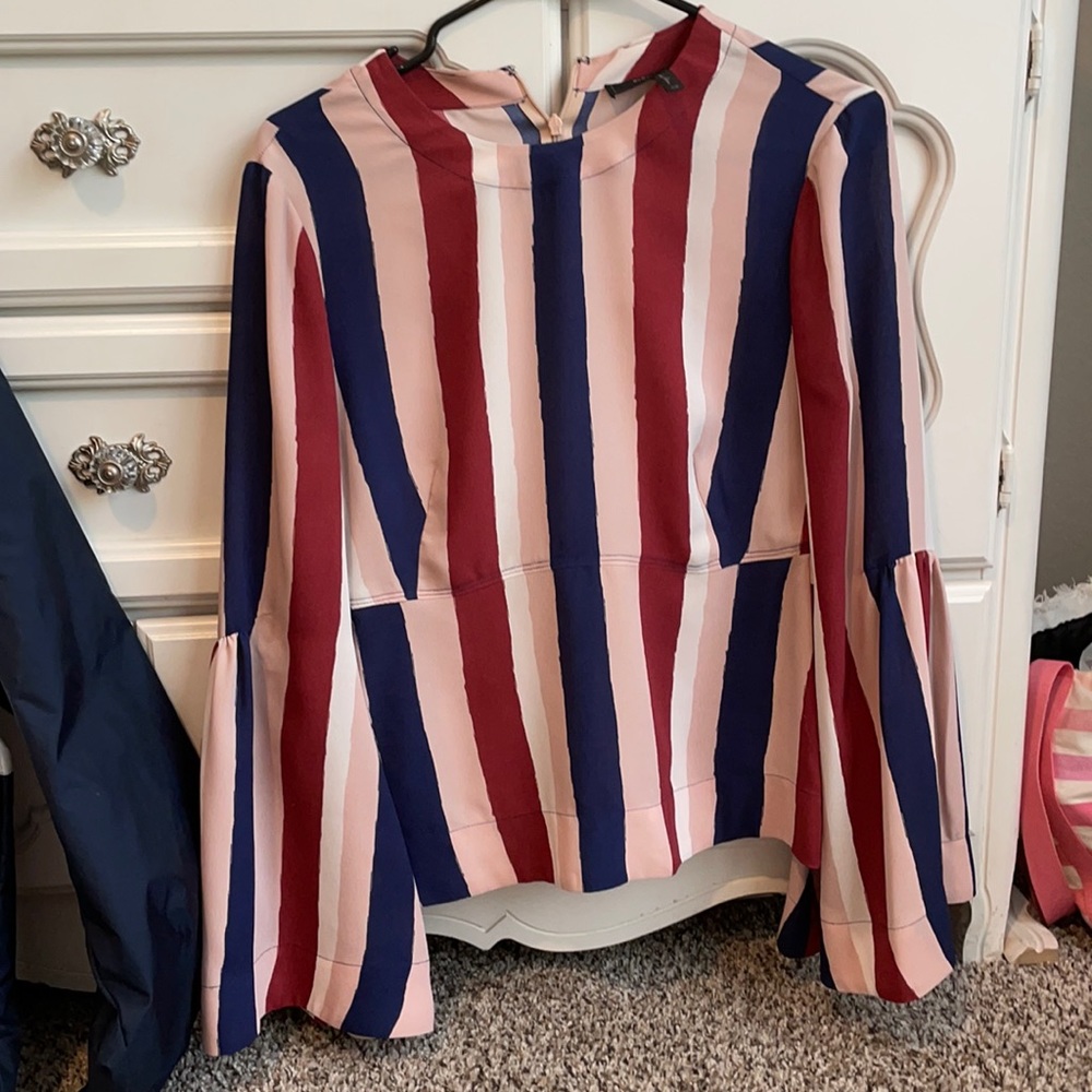 Bell bottom long sleeve striped bcbg top